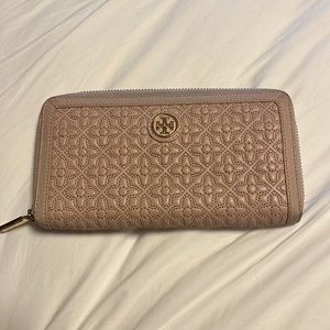 Beige pink Tory Burch wallet